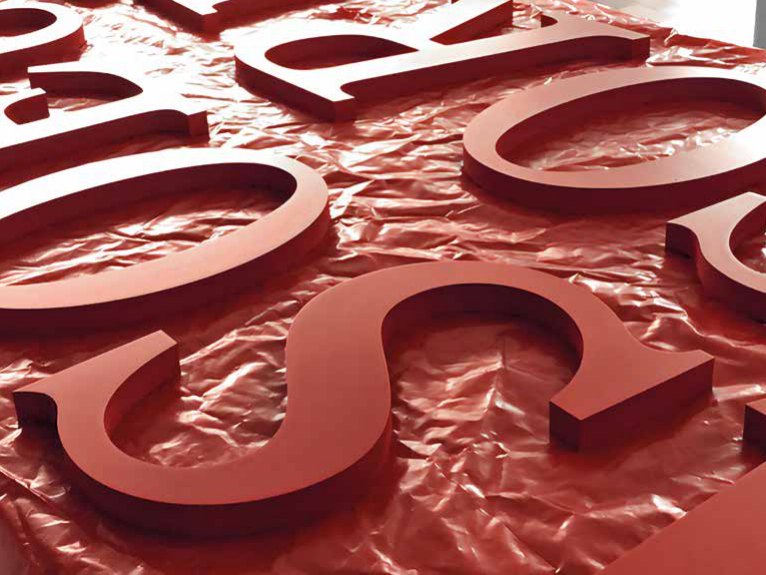 Lettere scatolate verniciate per insegna non luminosa